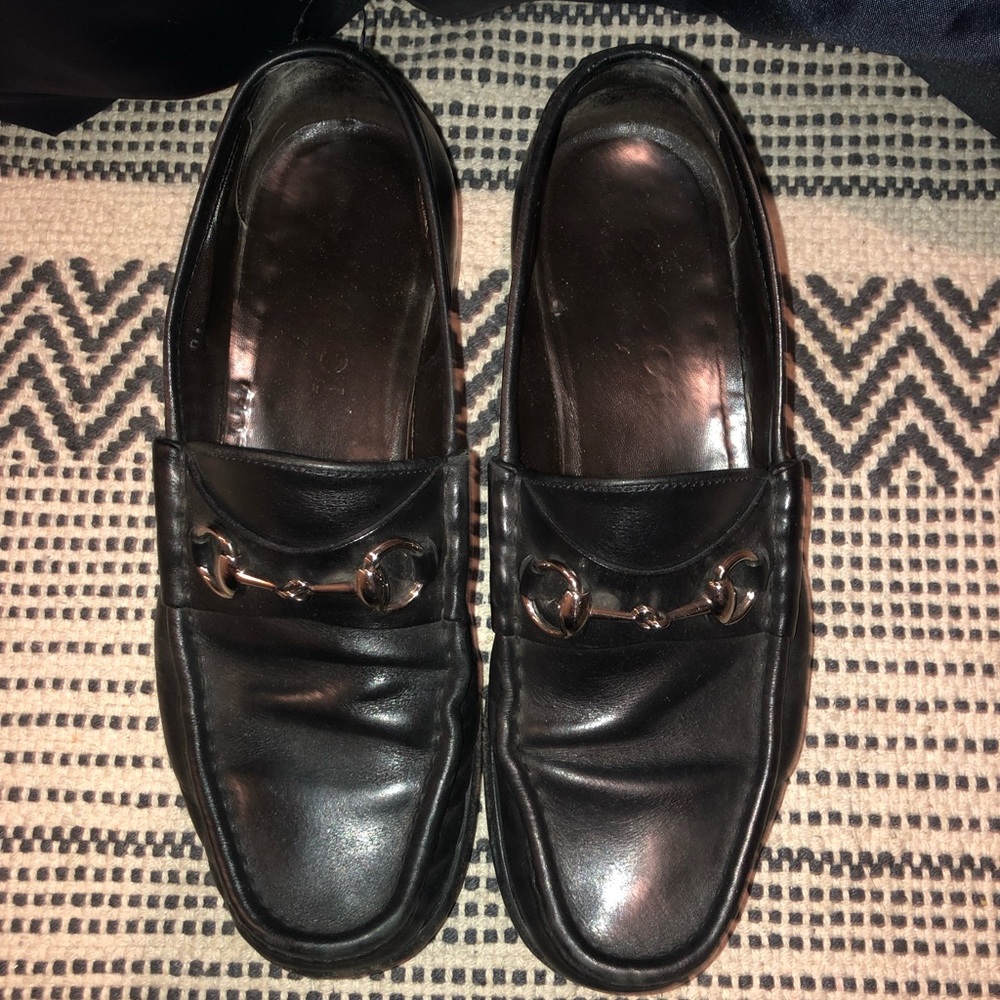 GUCCI LEATHER LOAFERS